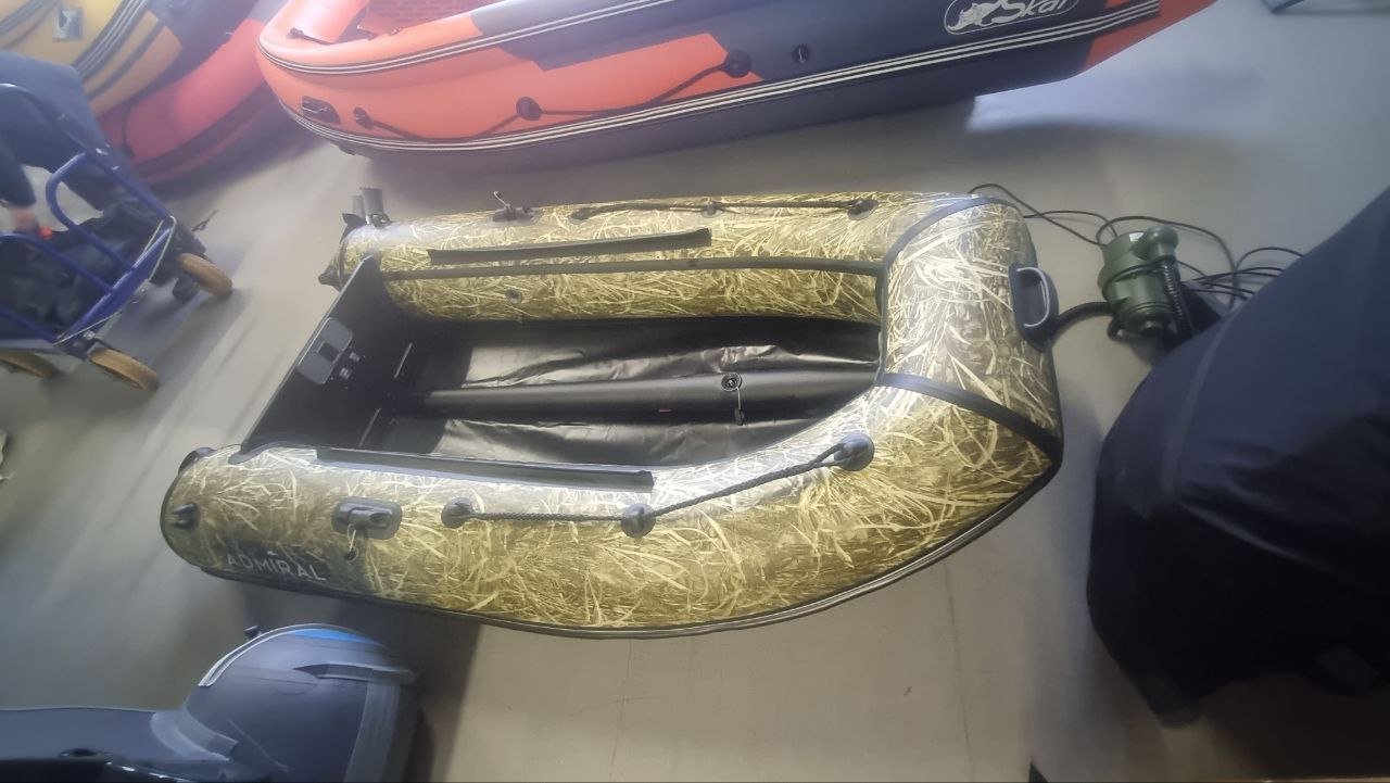 Лодка ПВХ Адмирал 250